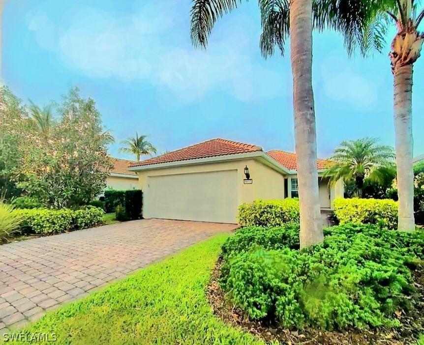 8657 Querce Ct., Naples, FL 34114