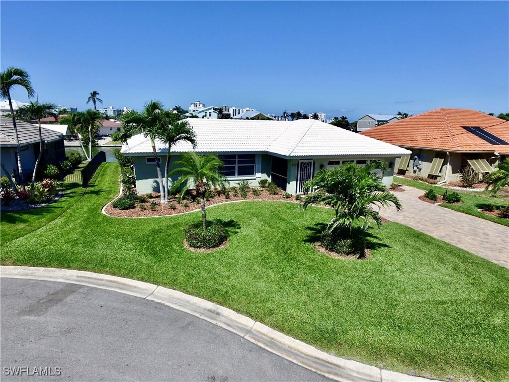 28 Bayview Blvd., Fort Myers Beach, FL 33931