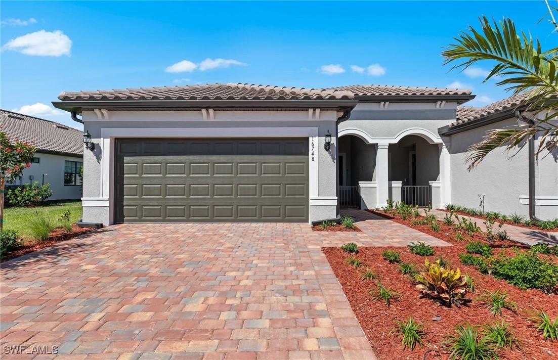 16748 Rolling Rock Blvd., Alva, FL 33920