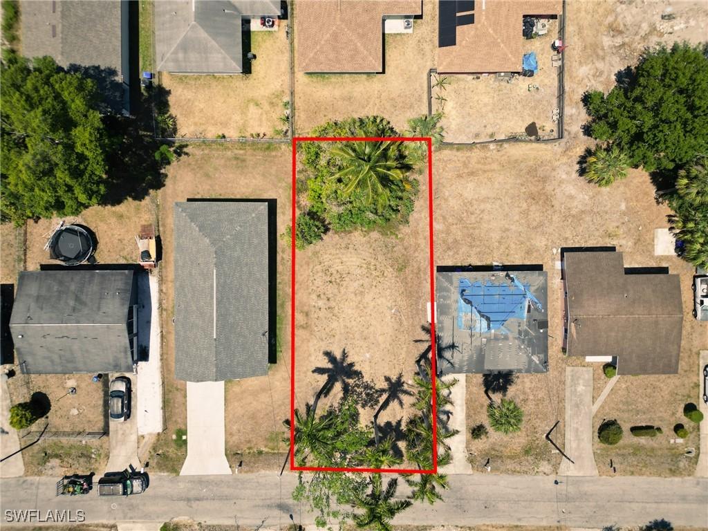 2132 Davis St., Fort Myers, FL 33916