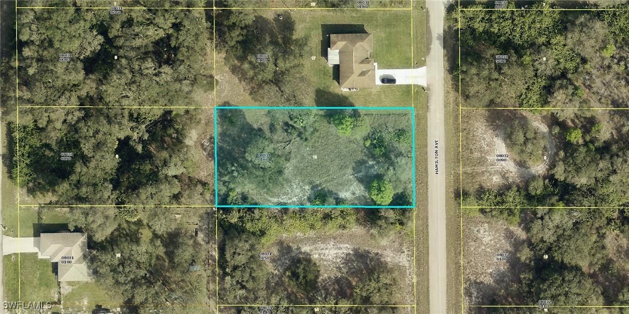 1807 Hamilton Ave., Lehigh Acres, FL 33972
