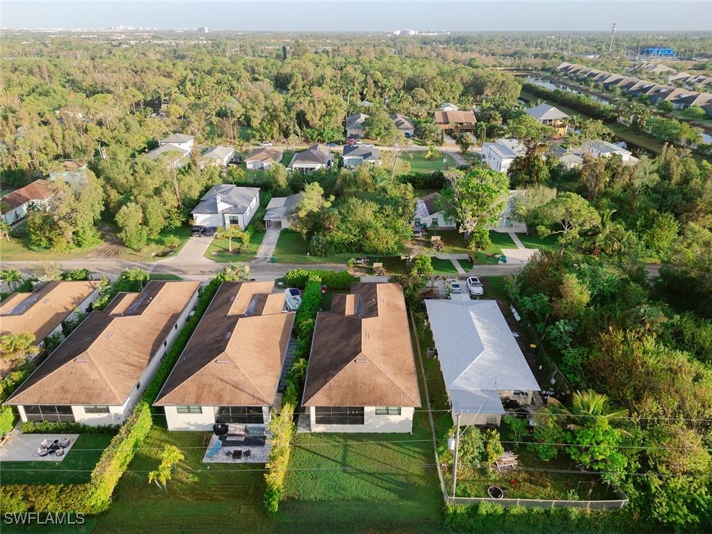 3194 Woodside Ave., Naples, FL 34112