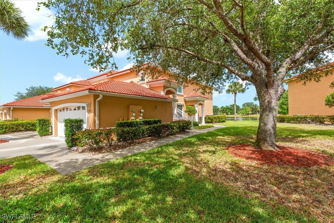 14011 Eagle Ridge Lakes Dr. #203, Fort Myers, FL 33912