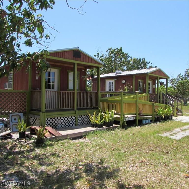 7127 Pineland Rd., Bokeelia, FL 33922