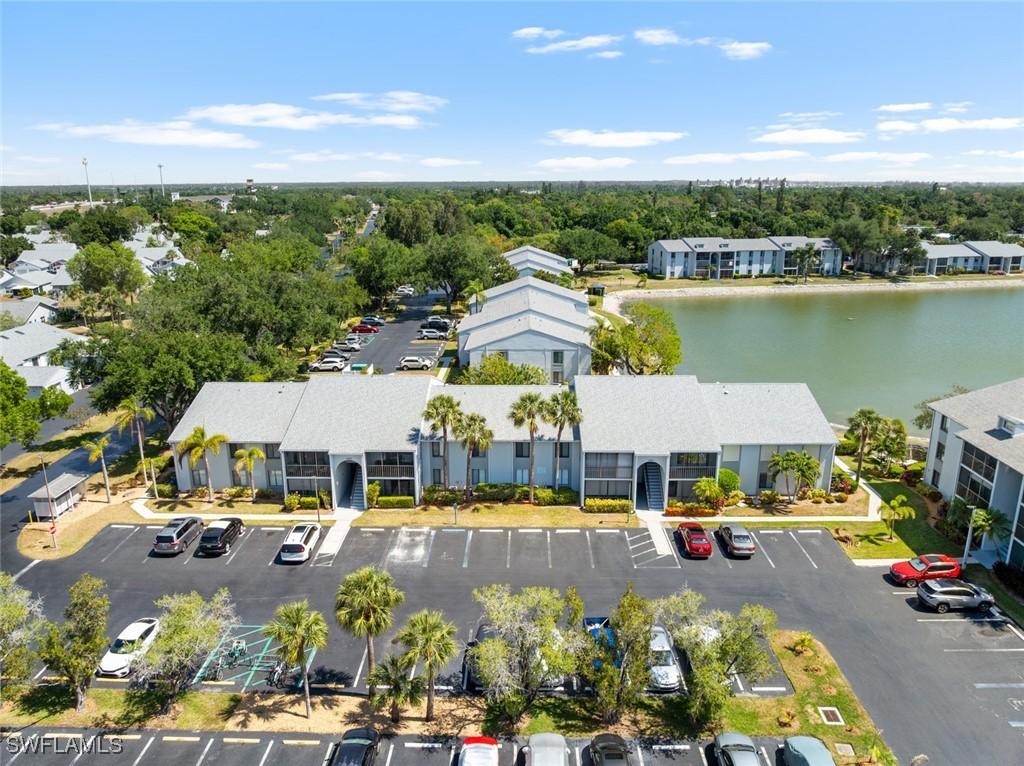 4681 Lakeside Club Blvd. #16, Fort Myers, FL 33905
