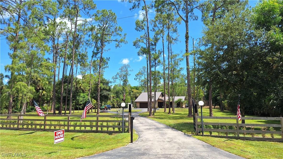 3690 27th Ave., Naples, FL 34117