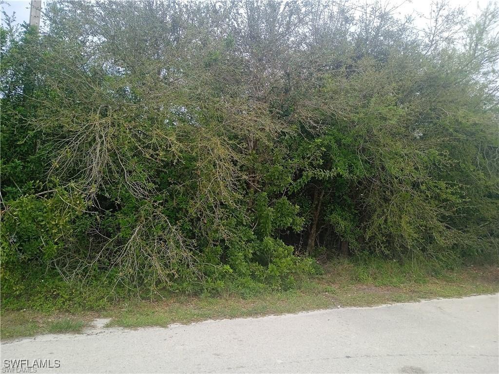 3512 26th St., Lehigh Acres, FL 33976