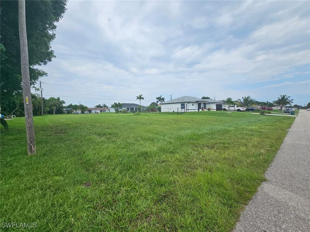 2021 NE 24th Ter., Cape Coral, FL 33909
