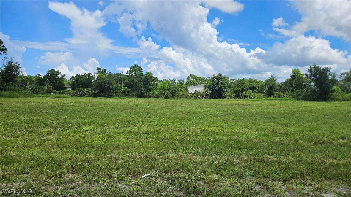 3811 NW 44th Ter., Cape Coral, FL 33993
