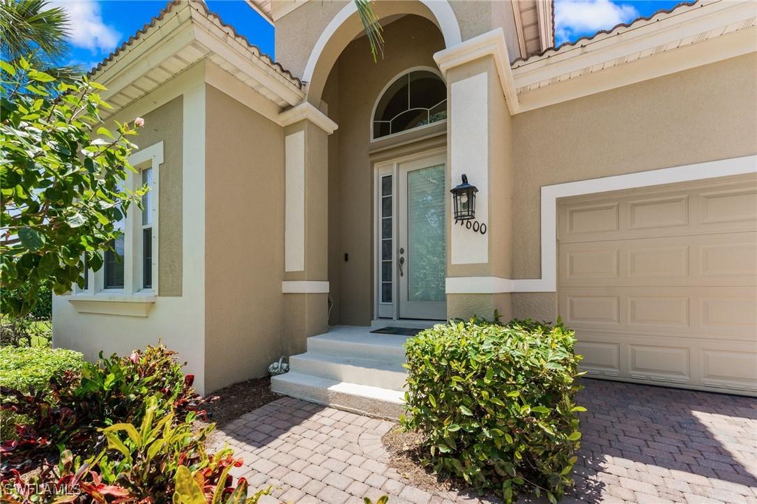 17600 Old Harmony Dr., Fort Myers, FL 33908