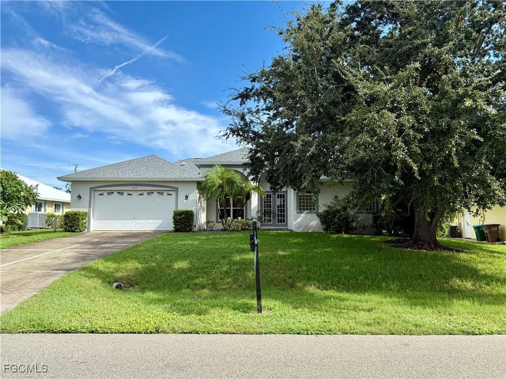 1529 SW 49th Ter., Cape Coral, FL 33914