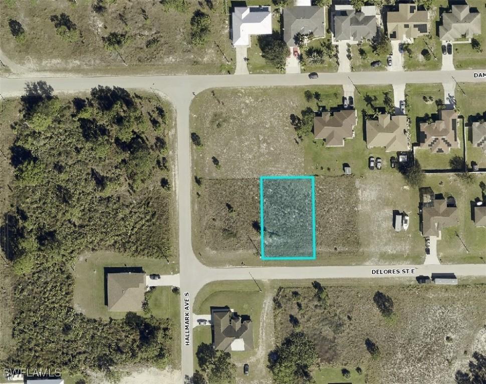 1211 Delores St., Lehigh Acres, FL 33974