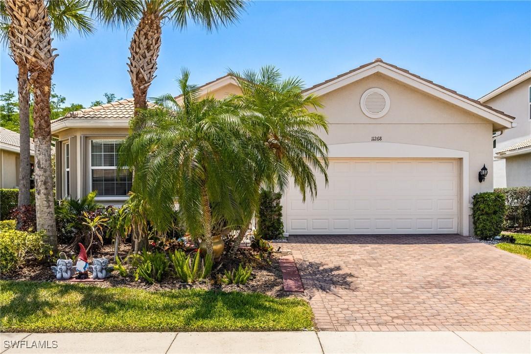 11268 Sparkleberry Dr., Fort Myers, FL 33913