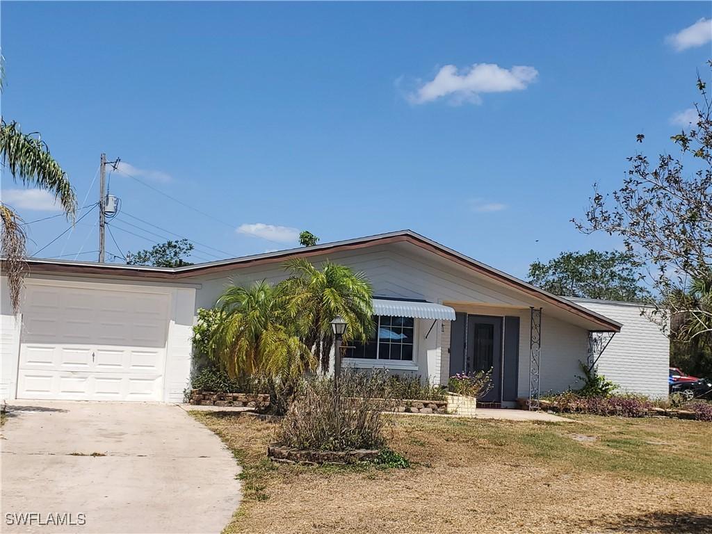 1313 Ellendale Cir., Lehigh Acres, FL 33936