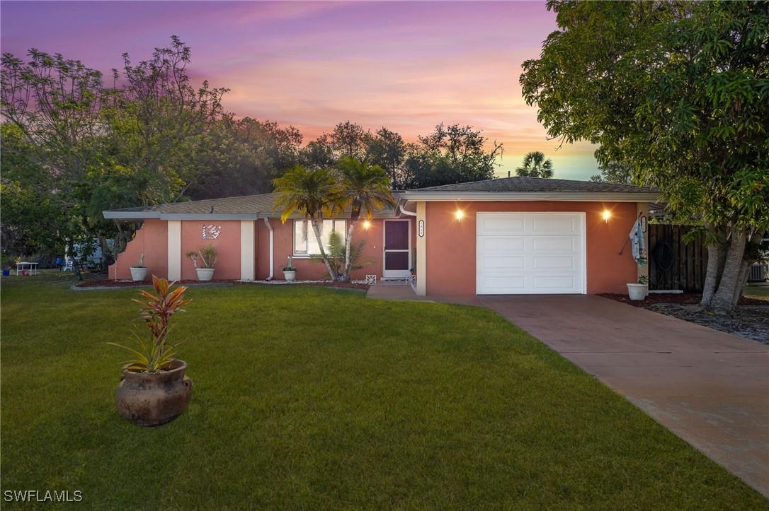 1434 Beacon Dr., Port Charlotte, FL 33952
