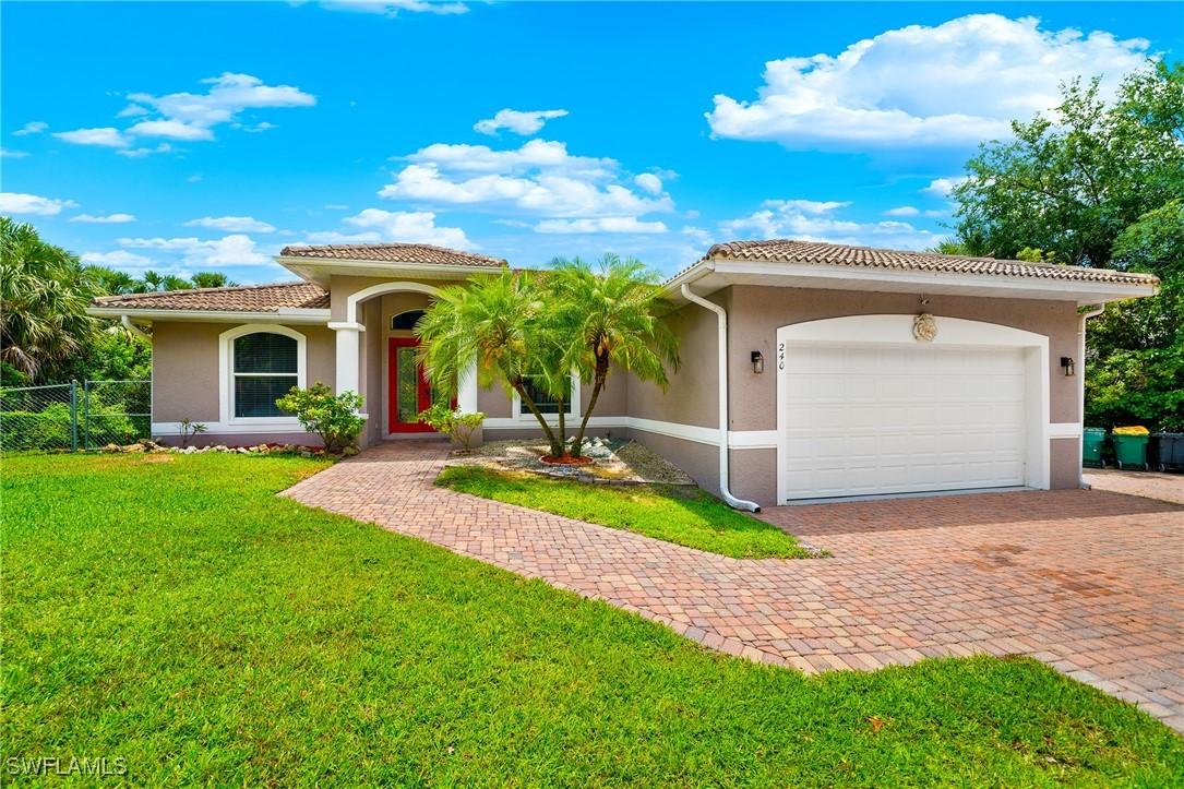 240 12th Ave., Naples, FL 34120