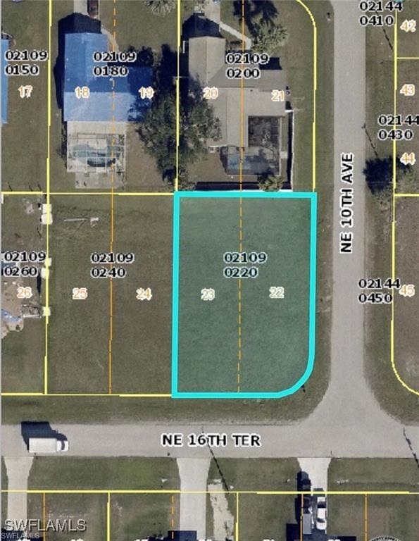 927 NE 16th Ter., Cape Coral, FL 33909