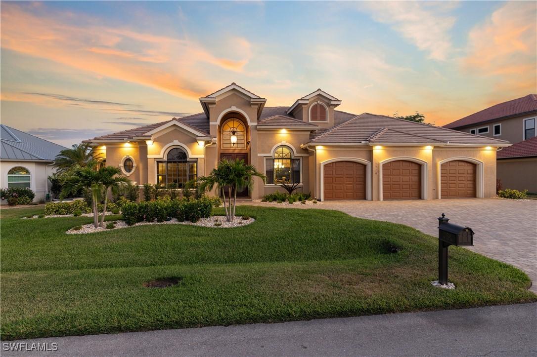 1718 SE 44th Ter., Cape Coral, FL 33904