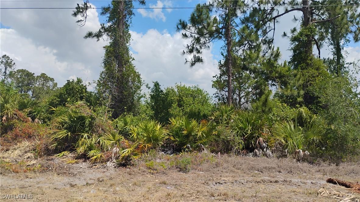 2512 33rd St., Lehigh Acres, FL 33976