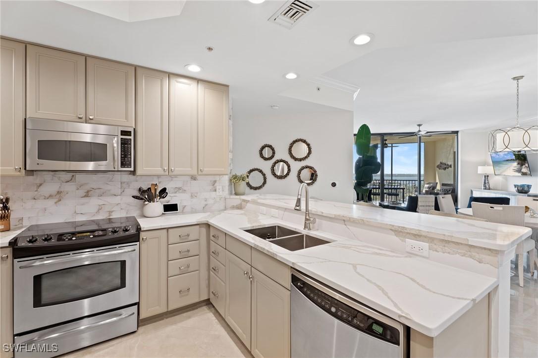 5793 Cape Harbour Dr. #1111, Cape Coral, FL 33914