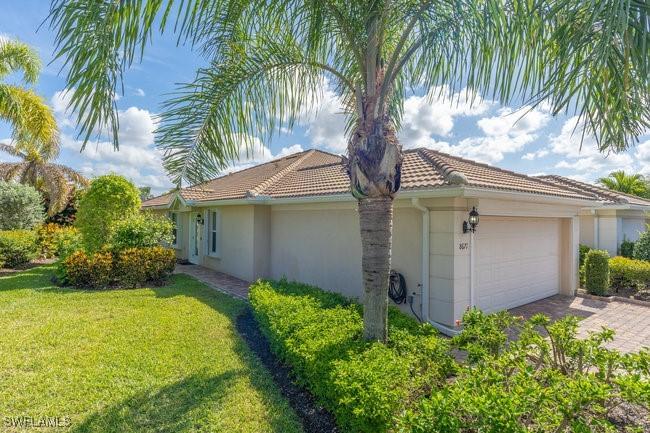 8671 Genova Ct., Naples, FL 34114