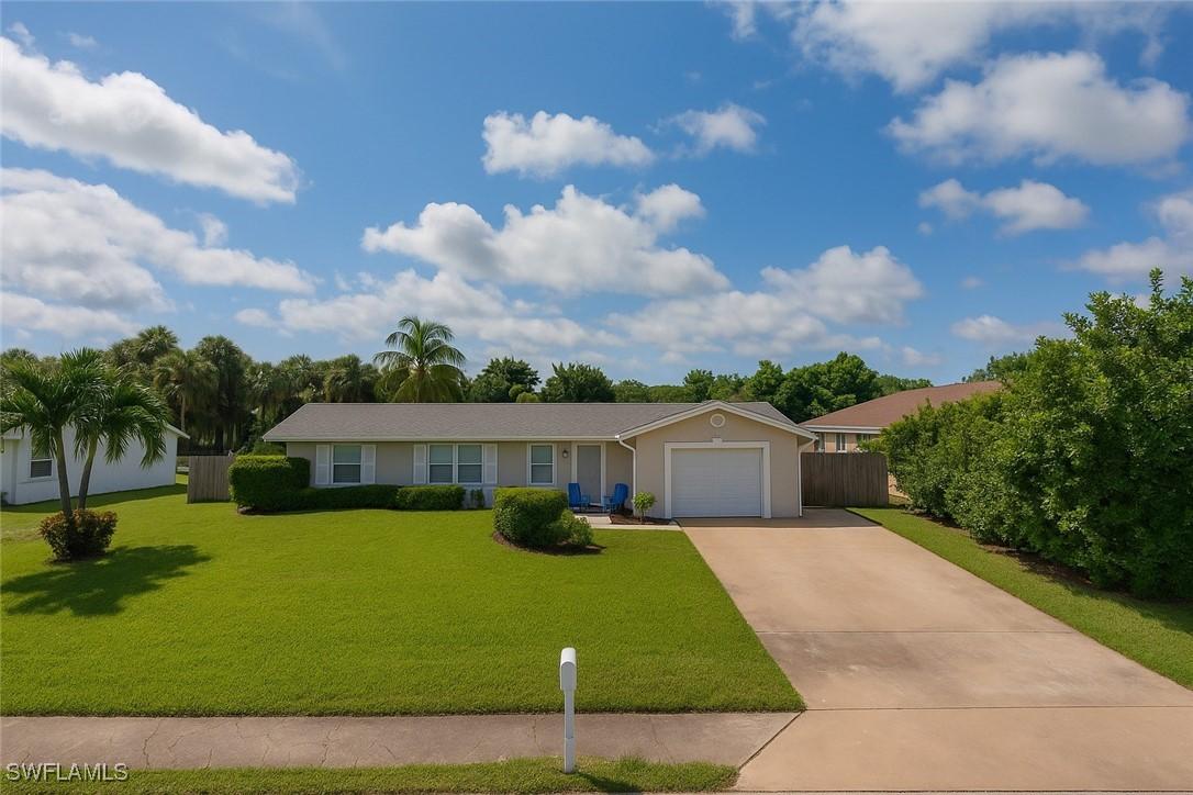 4706 25th Ave., Naples, FL 34116