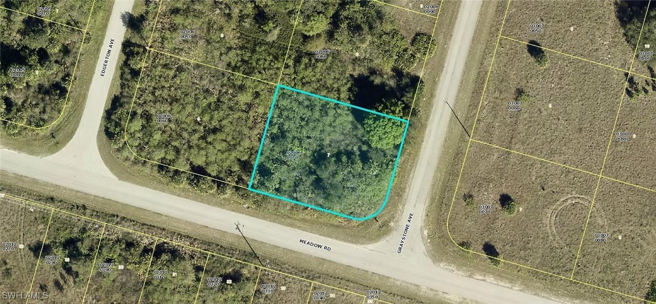 1144 Graystone Ave., Lehigh Acres, FL 33974
