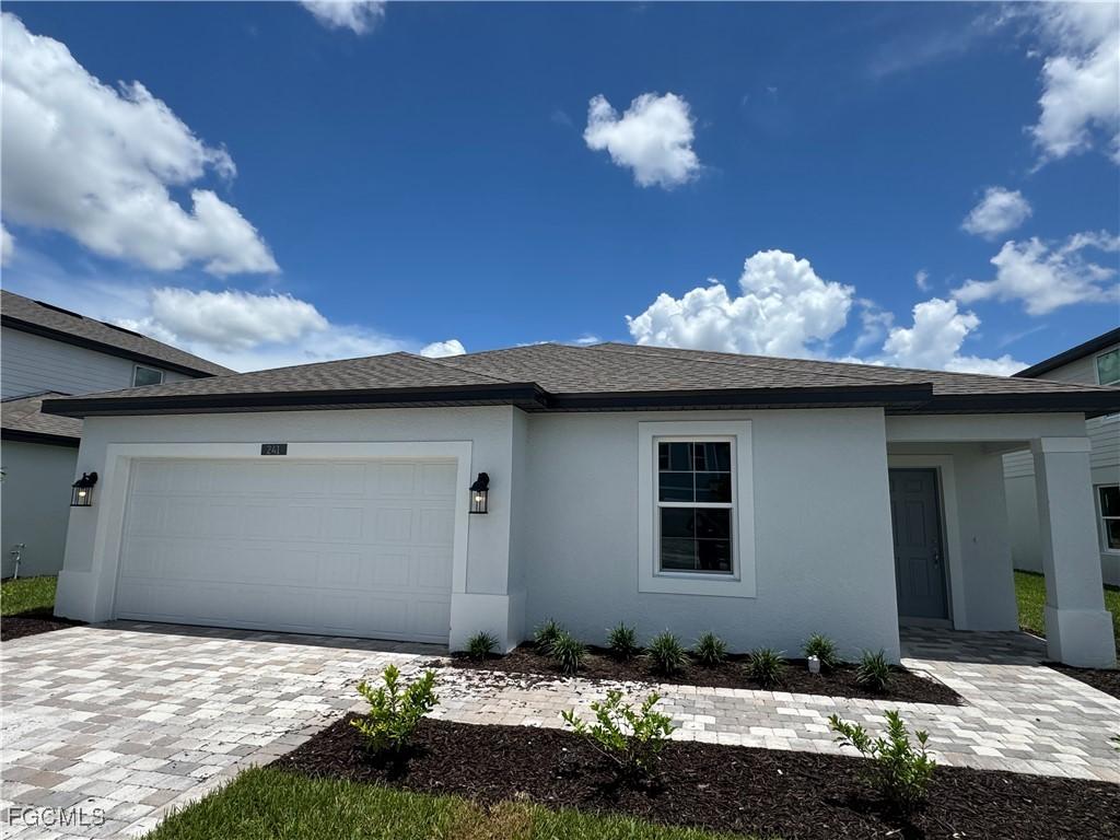 241 Moonlit Lake Tr., Lehigh Acres, FL 33936