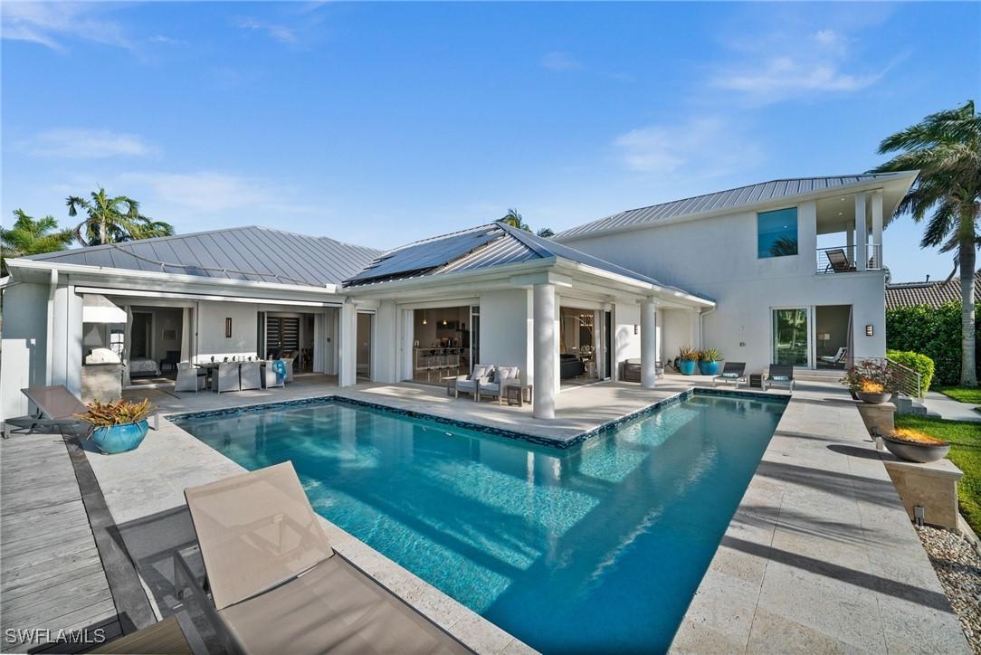 5625 Riverside Dr., Cape Coral, FL 33904