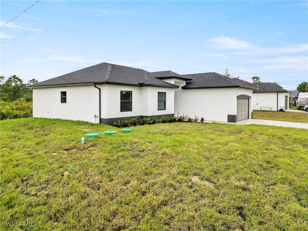 1222 Hibiscus Ave., Lehigh Acres, FL 33972
