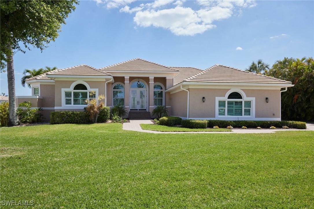 8641 Belle Meade Dr., Fort Myers, FL 33908