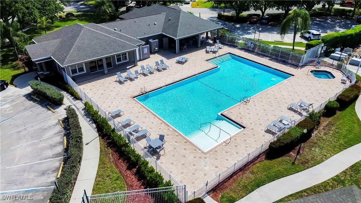 17942 Oakmont Ridge Cir Cir., Fort Myers, FL 33967