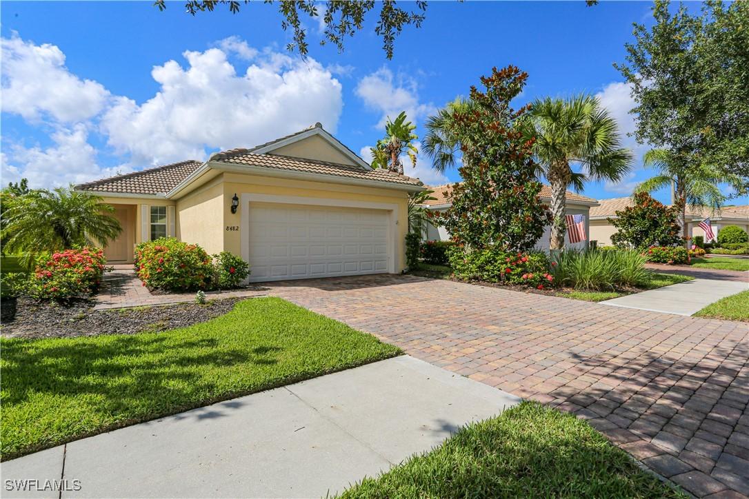 8482 Karina Ct., Naples, FL 34114