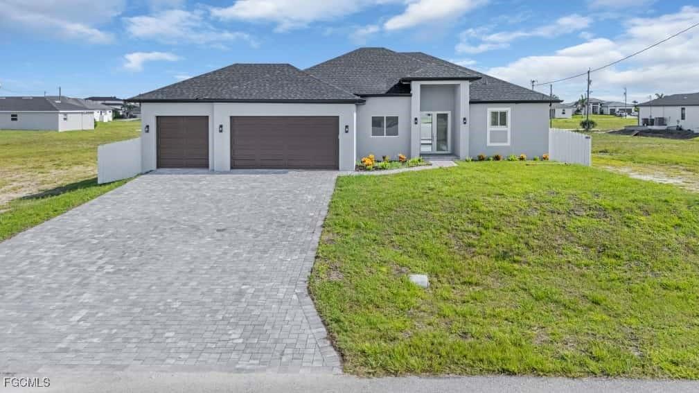 4313 NW 34th Ter., Cape Coral, FL 33993