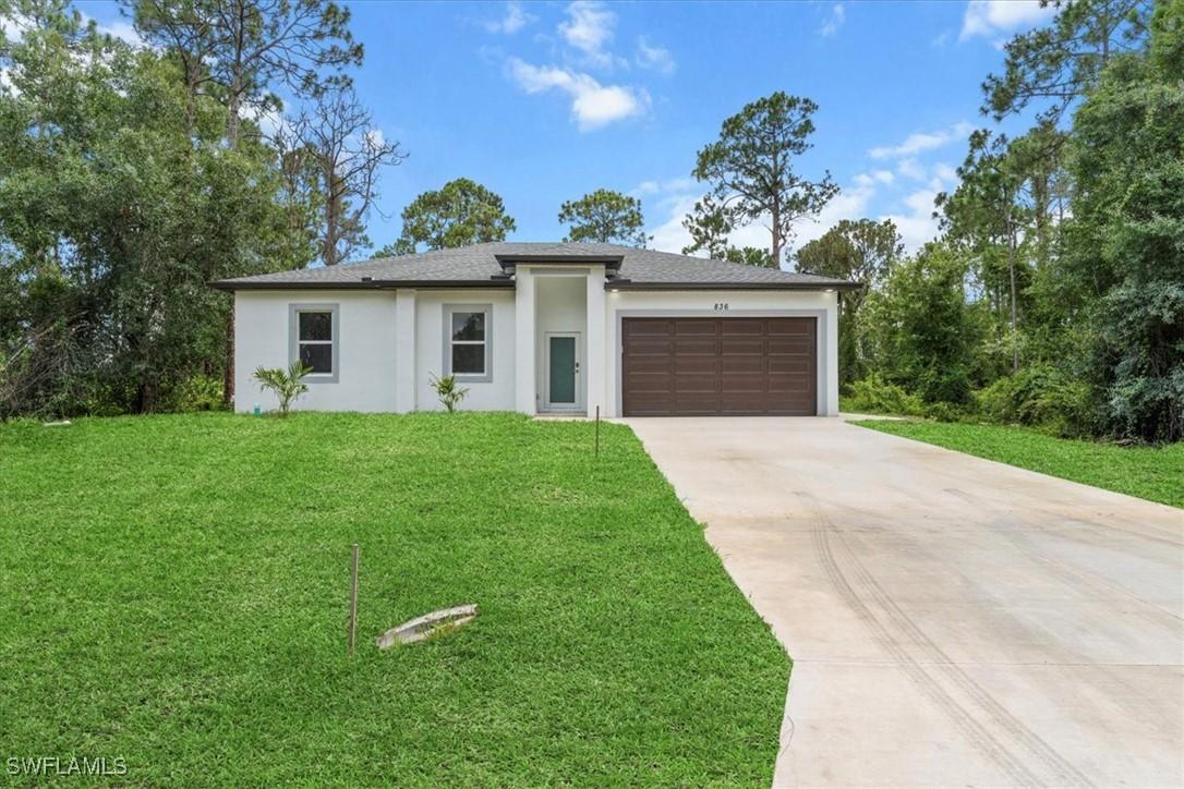 836 Clow St., Lehigh Acres, FL 33974