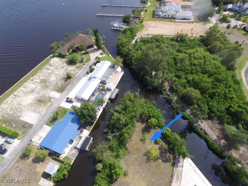 7178 Coon Rd., North Fort Myers, FL 33917