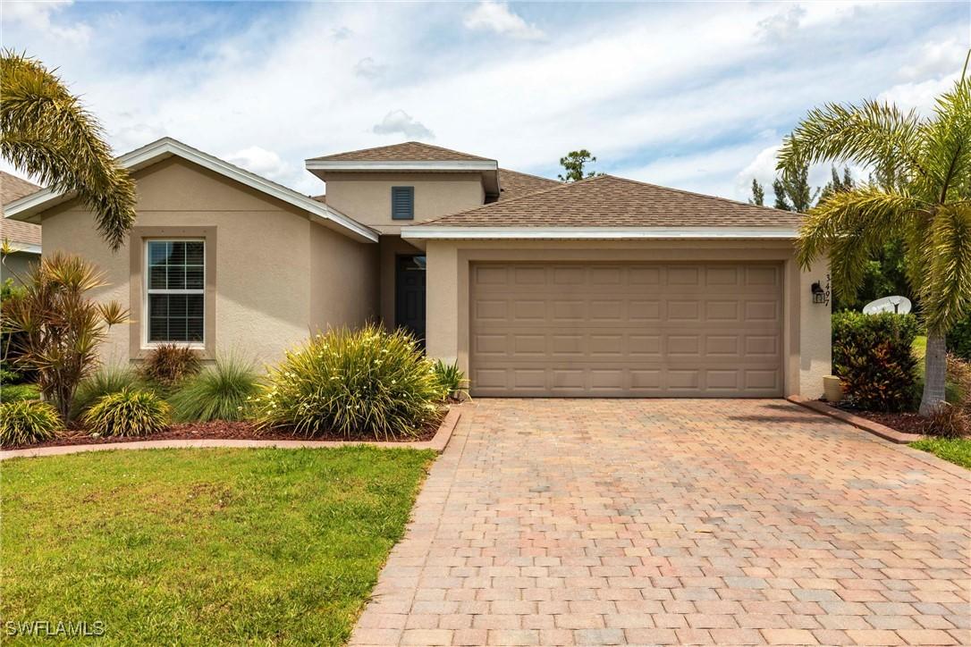 3497 Acapulco Cir., Cape Coral, FL 33909