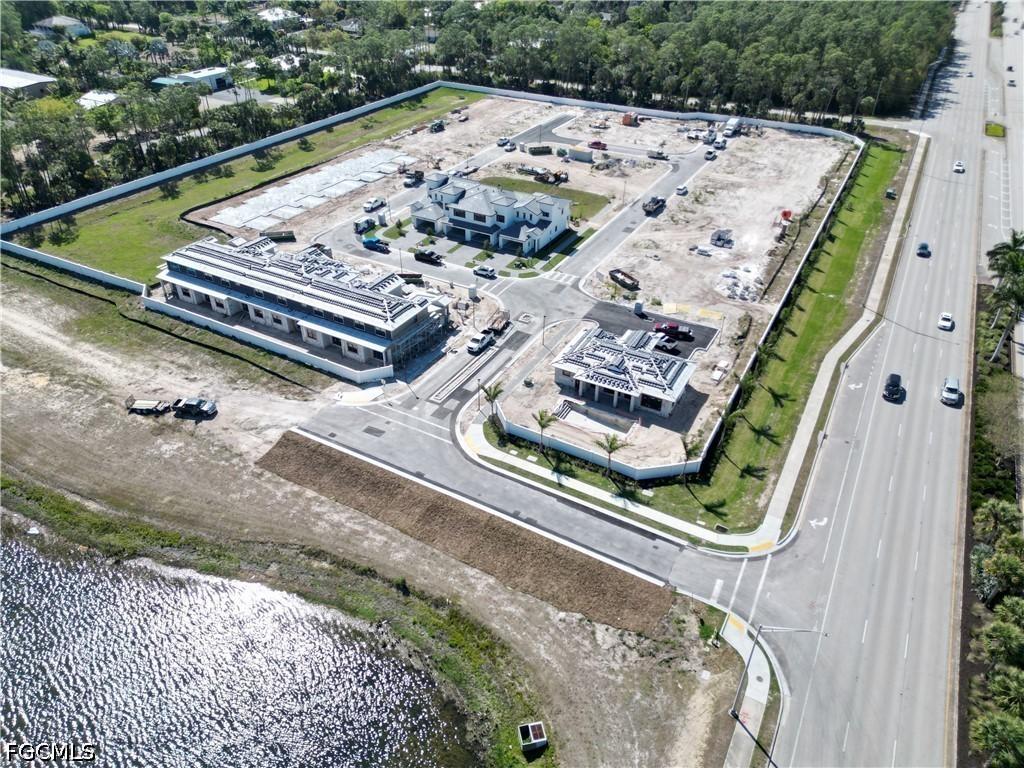 6088 Barbara Cir., Naples, FL 34112