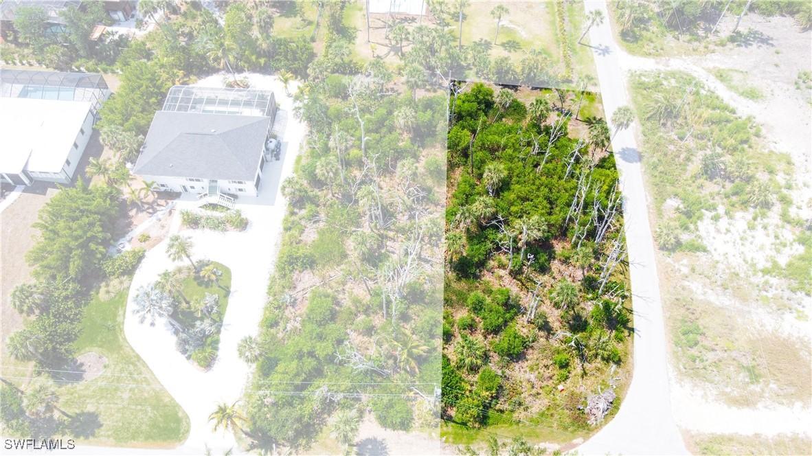 Corner Lot, Fort Myers, FL 33908