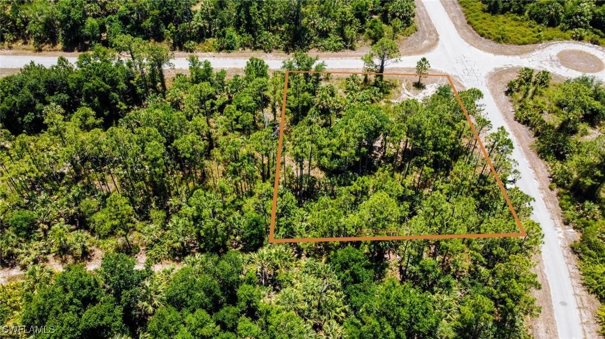Hampshire Cir., North Port, FL 34236