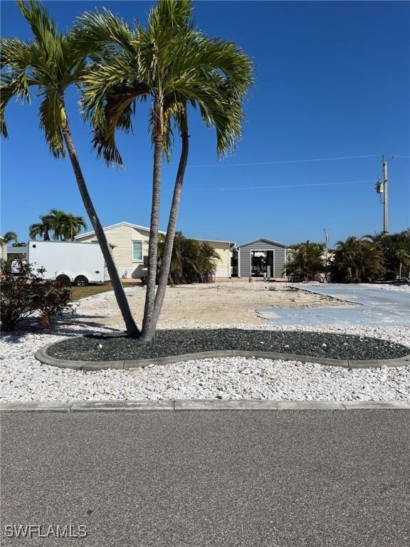 4980 Pinfish Ln., St James City, FL 33956
