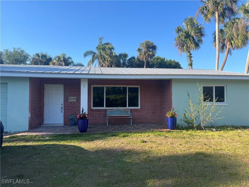 16991 Carolyn Ln., North Fort Myers, FL 33917