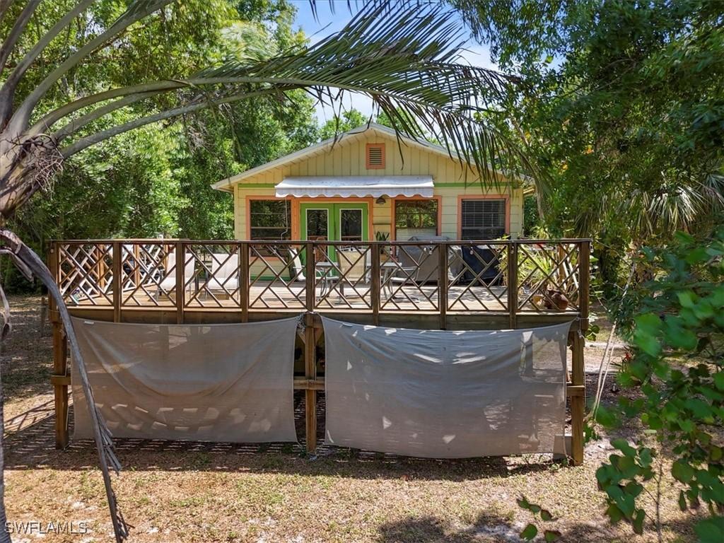 18780 Lost Ln., North Fort Myers, FL 33917