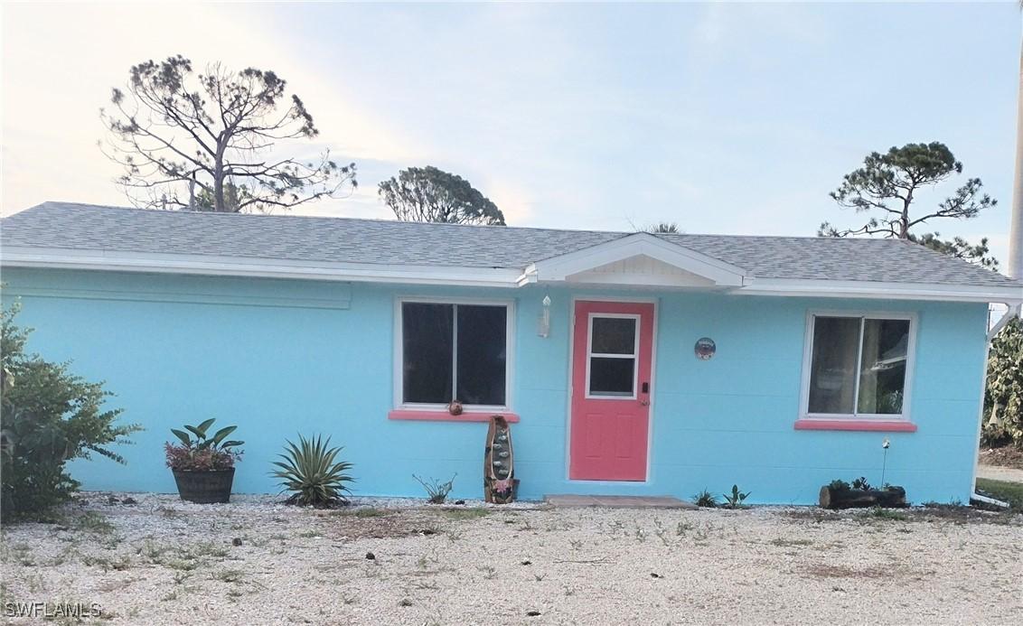 3756 Tropical Point Dr., St. James City, FL 33956