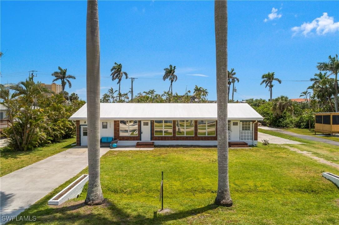 13041 Point Breeze Dr., Fort Myers, FL 33908