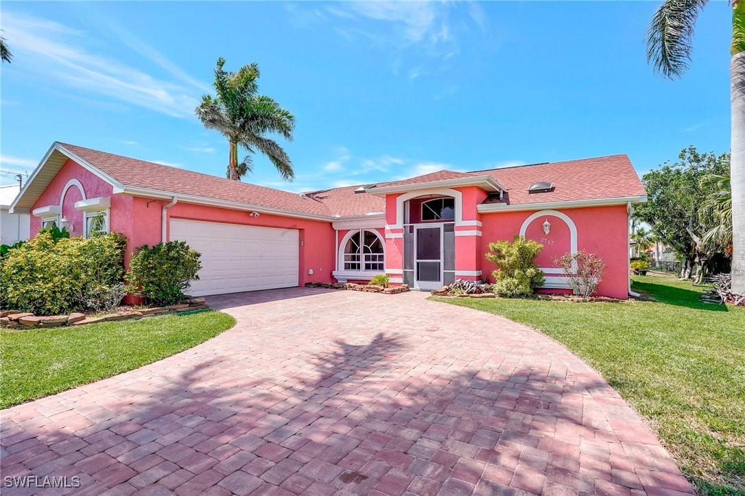 2717 SW 37th Ter., Cape Coral, FL 33914