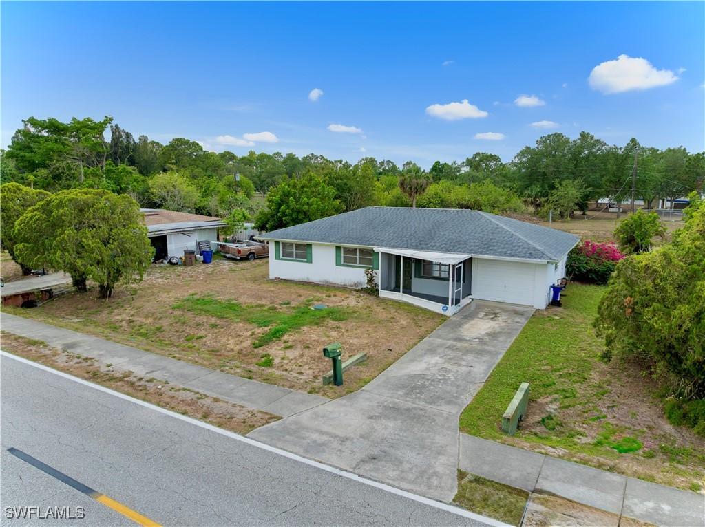714 Arthur Ave., Lehigh Acres, FL 33936