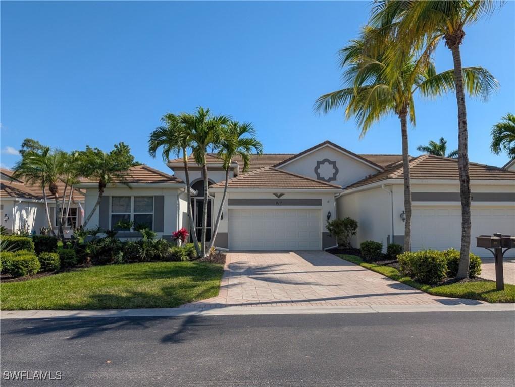 917 Fairhaven Ct. #29, Naples, FL 34104