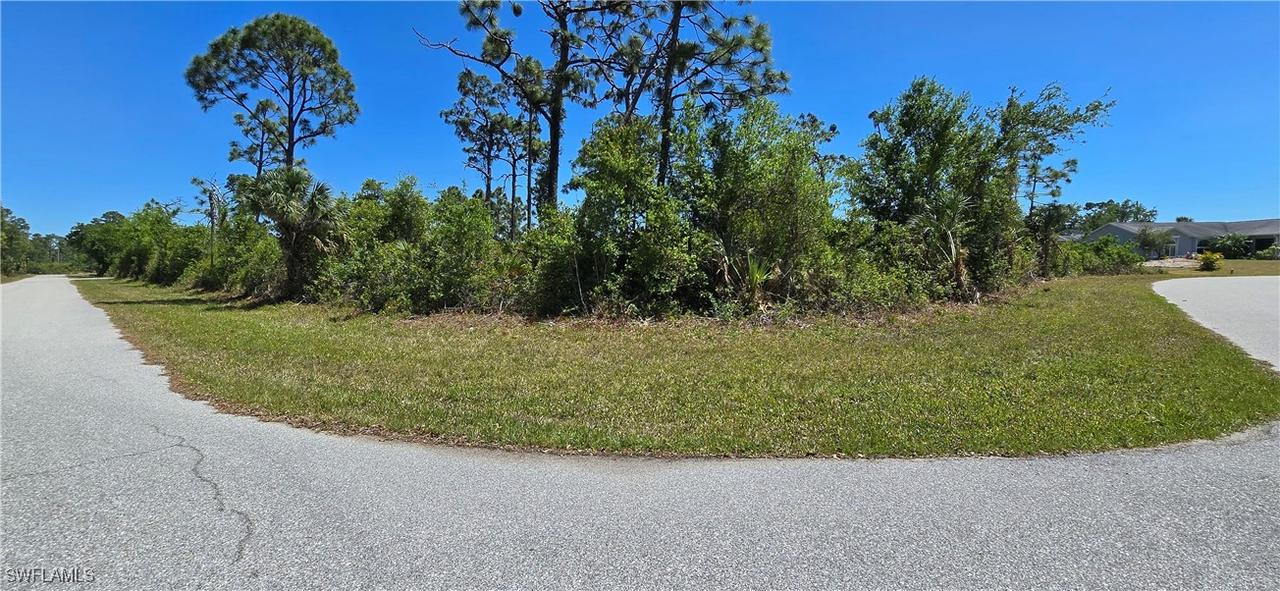 12369 Altamira Ave., Port Charlotte, FL 33981