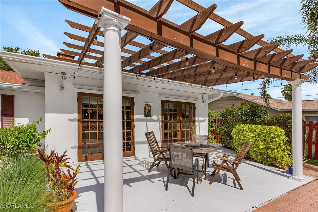 27553 Playa Del Rey Ln., Bonita Springs, FL 34135